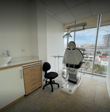 Slider image (6) Dental Smile Studio